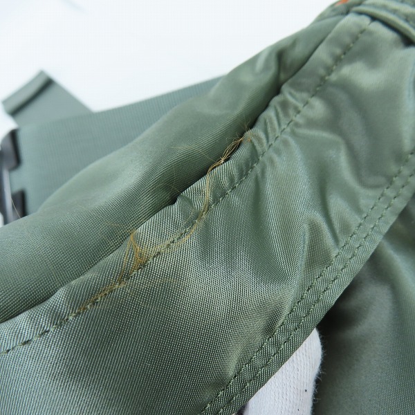 実際に弊社で買取させて頂いた(1)PORTER/ポーター TANKER WAIST BAG L タンカー ウエストバッグ L セージグリーン/622-76628の画像 6枚目