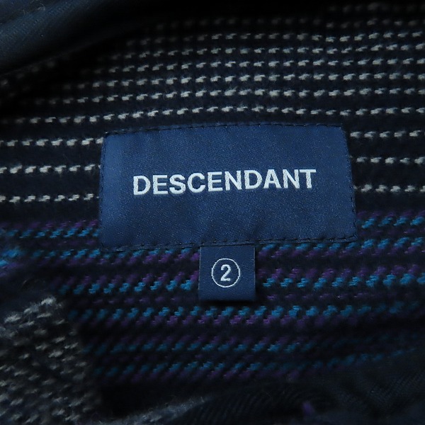 実際に弊社で買取させて頂いたDESCENDANT/ディセンダント 23AW MOLE HOODED STRIPE LS SHIRT エスニック柄 プルオーバーシャツ 232TQDS-SHM04/2の画像 2枚目