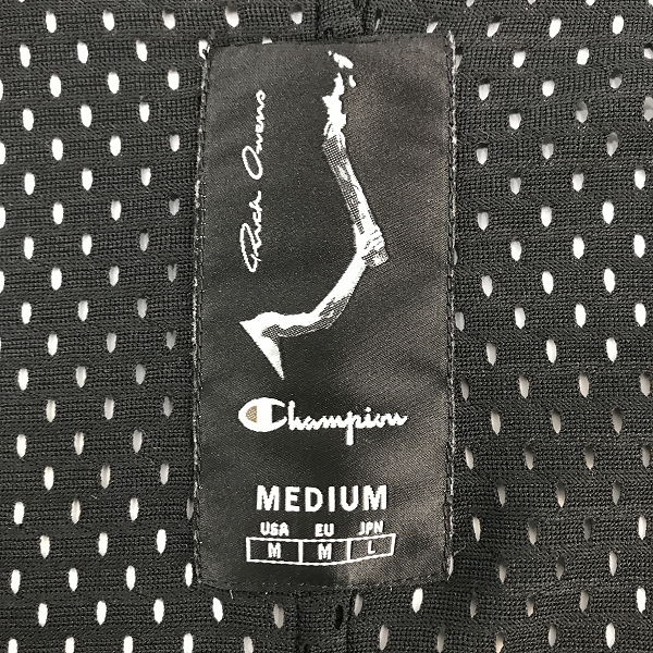実際に弊社で買取させて頂いたRick Owens×Champion/リックオウエンス×チャンピオン ディープ Vネック メッシュ タンクトップ/Mの画像 2枚目