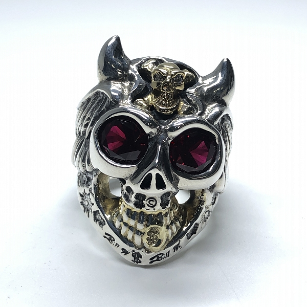 実際に弊社で買取させて頂いた【ギャラ付/1点物】BWL グラフィティマスタースカルリング ガーネットアイズ 18K Xボーンスカル w/2ダイヤアイズ/21.5号の画像 1枚目