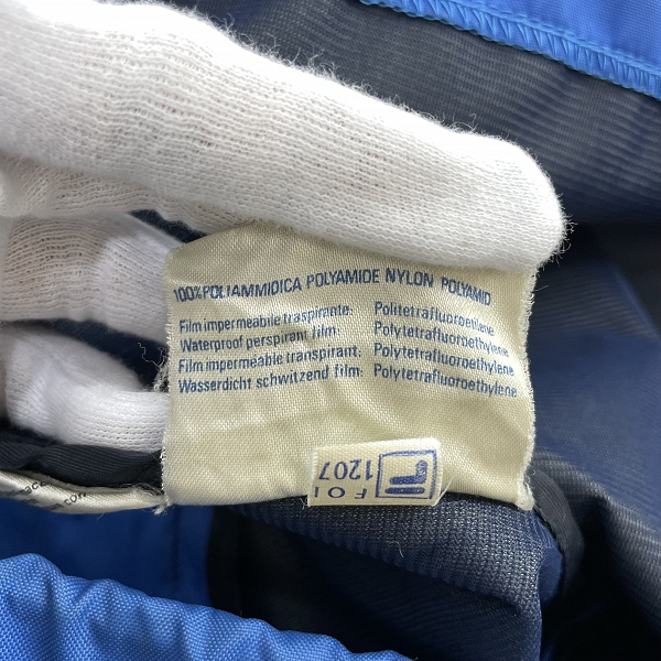 実際に弊社で買取させて頂いたFILA/フィラ ゴアテックス アノラック プルオーバー ジャケット/USA38の画像 4枚目