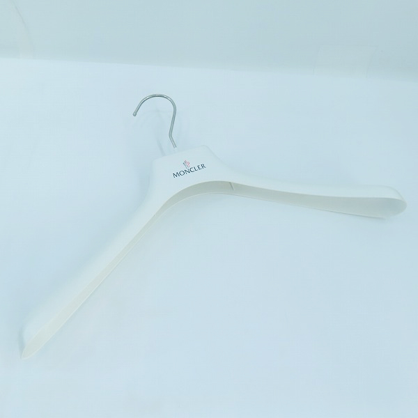 実際に弊社で買取させて頂いた【JPタグ】MONCLER/モンクレール 19AW FRIESIAN GIUBBOTTO ダウンジャケット E20914196355/0の画像 9枚目