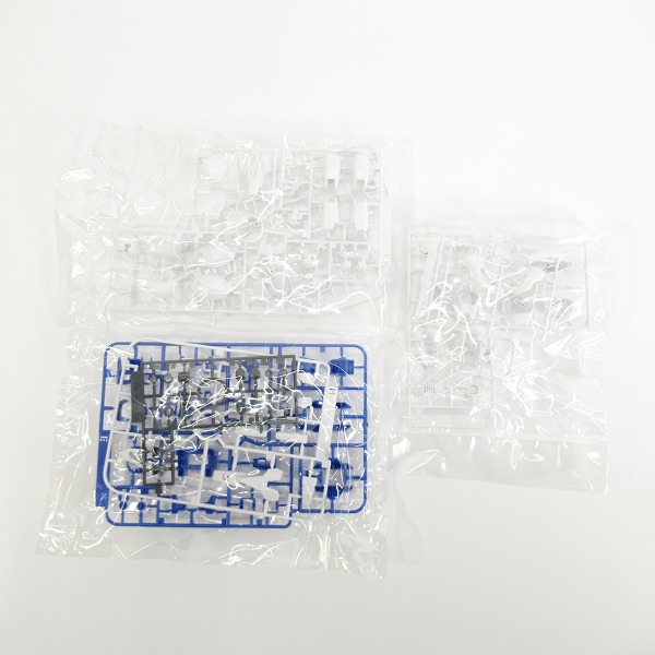 実際に弊社で買取させて頂いた【未組立】BANDAI/バンダイ 新機動戦記ガンダムW MG 1/100 シェンロンガンダム EW/エンドレスワルツ/ガンプラの画像 3枚目