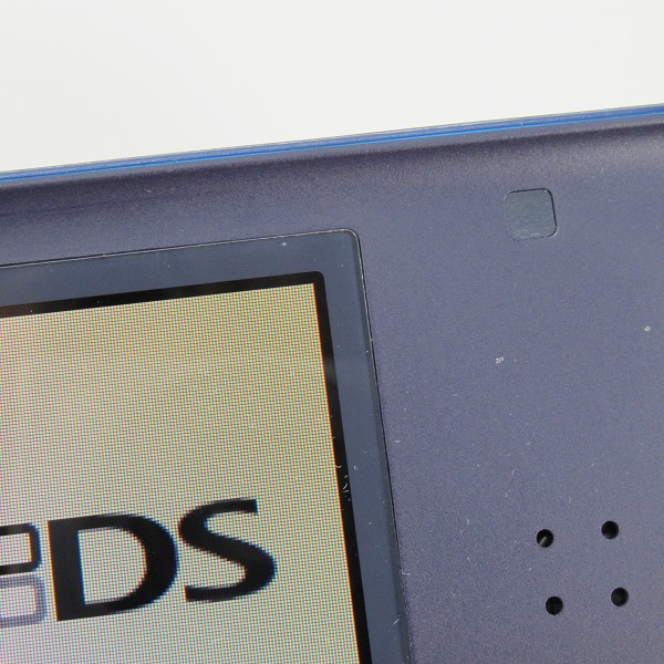 実際に弊社で買取させて頂いた任天堂/Nintendo ニンテンドー DS Lite 本体 エナメルネイビー USG-001【簡易動作確認済】の画像 7枚目
