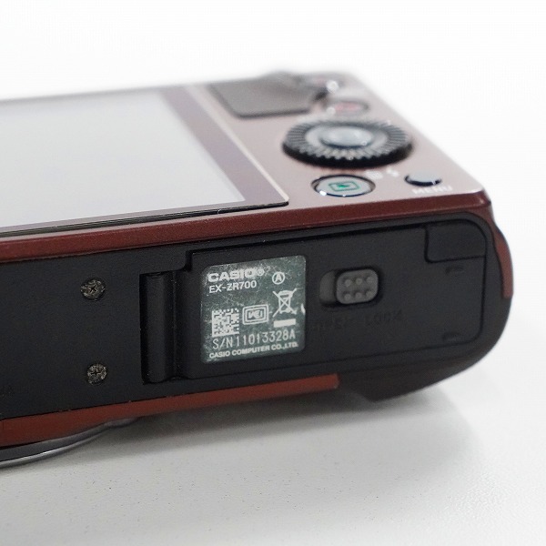 実際に弊社で買取させて頂いたCASIO/カシオ EXILIM EX-ZR700 エクシリム コンパクトデジタルカメラ 動作未確認の画像 6枚目