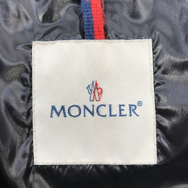 実際に弊社で買取させて頂いたMONCLER/モンクレール BULGARE ファーフード付 ダウンジャケット 41327/91/68950/4の画像 2枚目