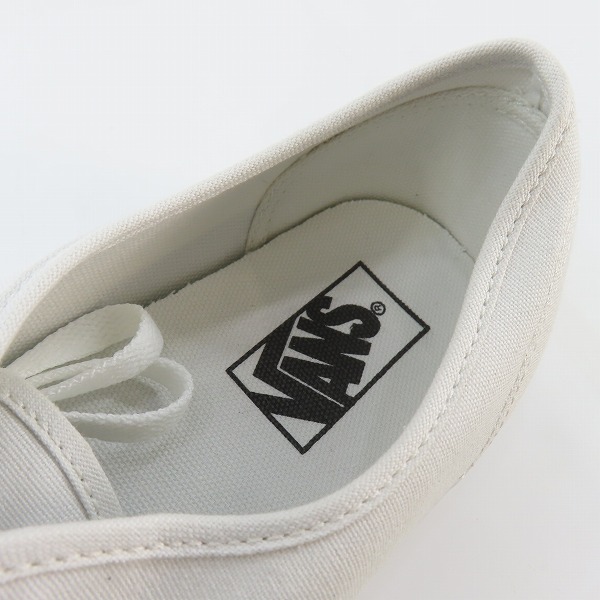 実際に弊社で買取させて頂いた【未使用】vans/バンズ authentic white ローカットスニーカー 9の画像 4枚目