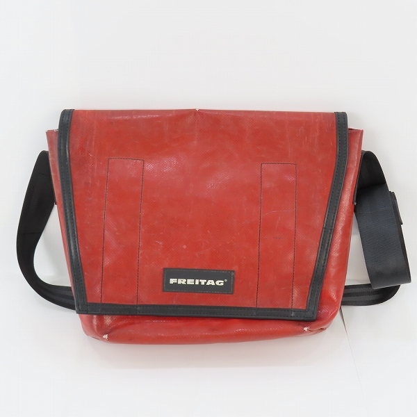 実際に弊社で買取させて頂いたFREITAG/フライターグ メッセンジャーバッグ/ショルダーバッグ レッド