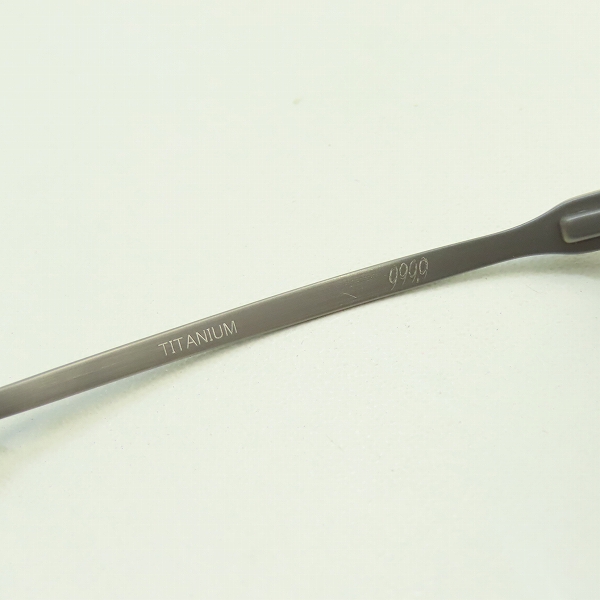 実際に弊社で買取させて頂いた999.9/フォーナインズ チタン メガネフレーム S-670Tの画像 5枚目