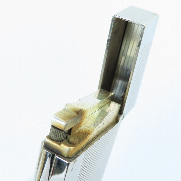 実際に弊社で買取させて頂いたS.T.Dupont/デュポン LIGNE 2/ライン2 インダストリアル ガスライターの画像 5枚目