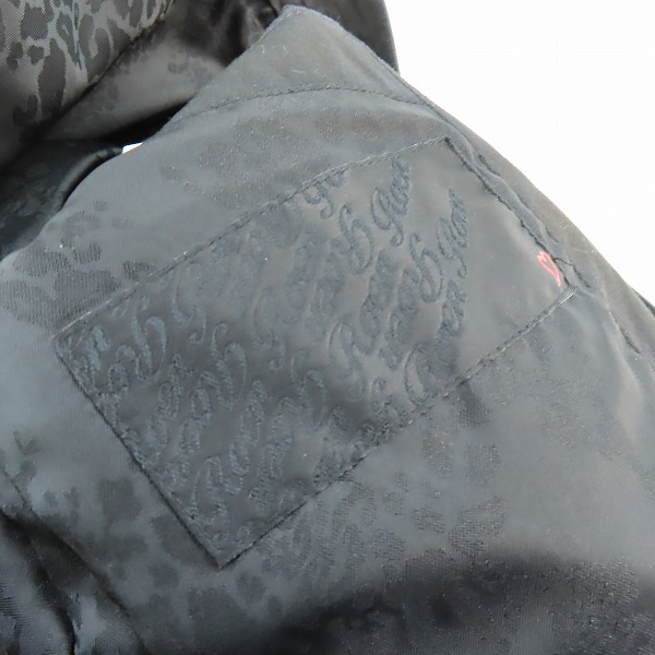 実際に弊社で買取させて頂いたRoen/ロエン パイソン 鹿革/蛇革 ワッペン ミリタリージャケット 78132018 /48の画像 2枚目