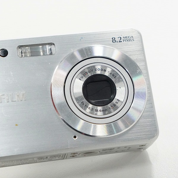 実際に弊社で買取させて頂いたFUJIFILM/富士フィルム FinePix J10 ファインピクス コンパクトデジタルカメラ 動作未確認の画像 1枚目