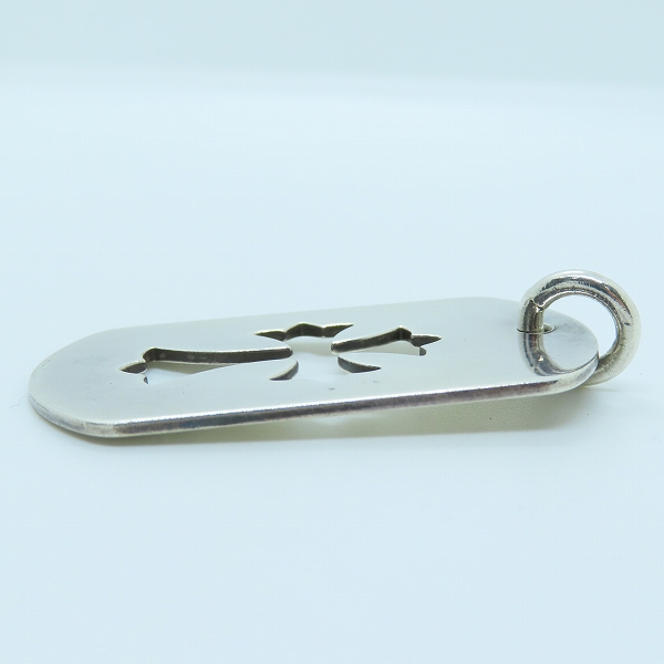 実際に弊社で買取させて頂いたCHROME HEARTS/クロムハーツ カットアウトクロス ドッグタグの画像 3枚目