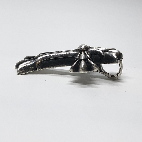 実際に弊社で買取させて頂いたCHROME HEARTS/クロムハーツ ダブルCHクロス ペンダント スモールの画像 3枚目