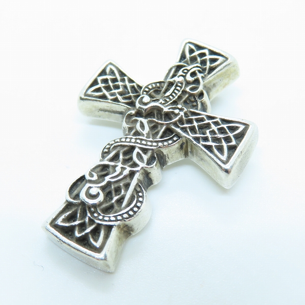 実際に弊社で買取させて頂いたCHROME HEARTS/クロムハーツ ケルティッククロスペンダント
