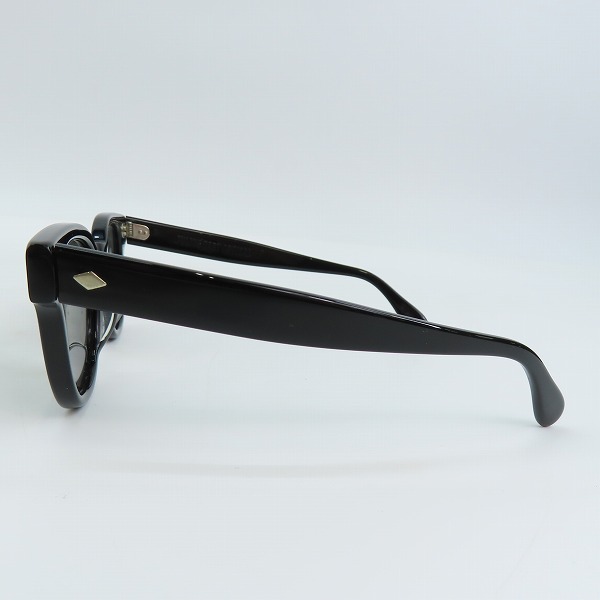 実際に弊社で買取させて頂いたJULIUS TART OPTICAL/ジュリアス タート オプティカル BRYAN サングラス/アイウェア PL-007Aの画像 1枚目