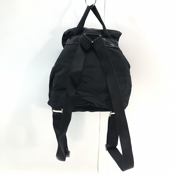 実際に弊社で買取させて頂いたPRADA/プラダ VELA ナイロン リュックサック/バックパック B6677F VELAの画像 1枚目