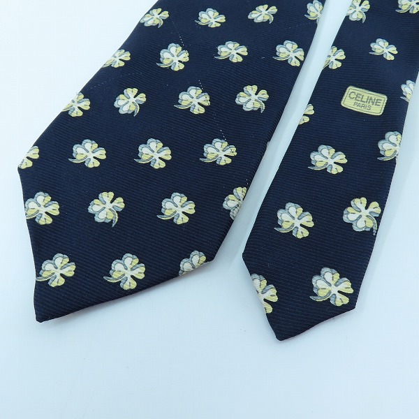 実際に弊社で買取させて頂いたCELINE/セリーヌ 四つ葉クローバー 総柄 シルク ネクタイの画像 2枚目