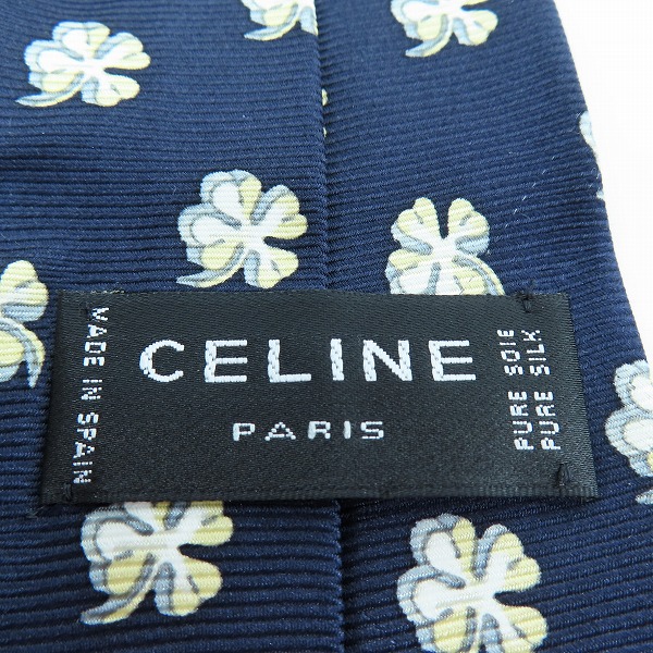 実際に弊社で買取させて頂いたCELINE/セリーヌ 四つ葉クローバー 総柄 シルク ネクタイの画像 4枚目