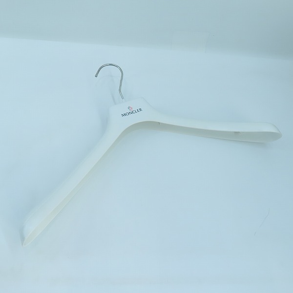 実際に弊社で買取させて頂いた【JPタグ】MONCLER/モンクレール WILLM GIUBBOTTO アームトリコロール ダウンジャケット E20914135585/0の画像 9枚目