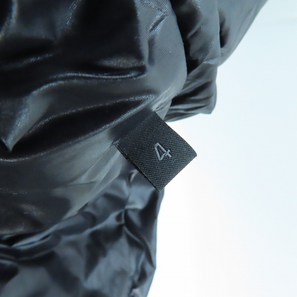 実際に弊社で買取させて頂いた【未使用/JPタグ】MONCLER/モンクレール MALAVOY/マラボイ POLARTEC フーデッド ダウンジャケット G20911A00084 899HL/4の画像 4枚目