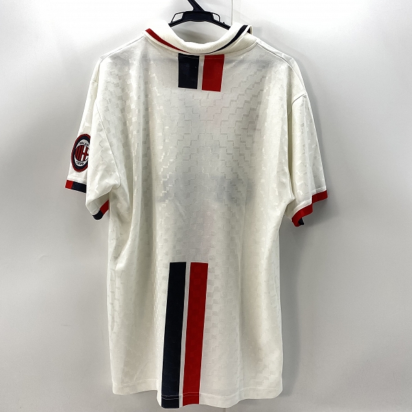 実際に弊社で買取させて頂いたlotto/ロット ACミラン 1996/1997 アウェイ 半袖 オーセンティック ユニフォーム/Lの画像 1枚目