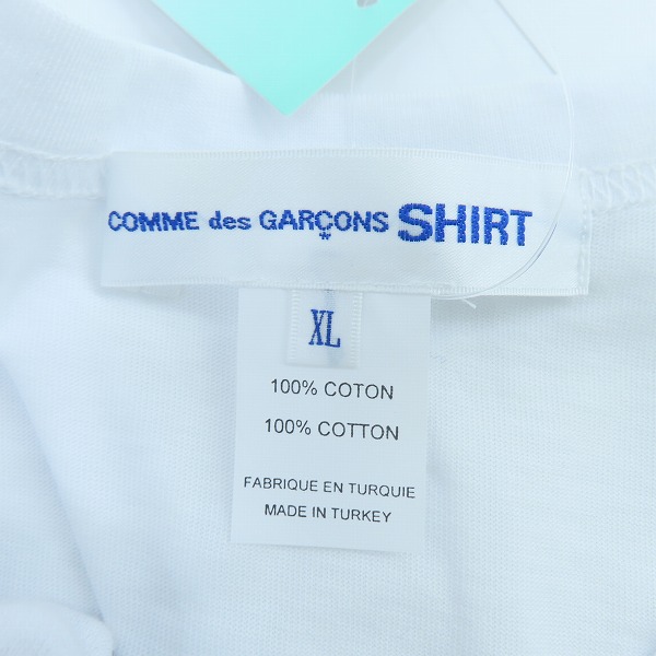実際に弊社で買取させて頂いた【未使用】COMME des GARCONS SHIRT×KAWS/コムデギャルソンシャツ×カウズ ピンク/グリーン プリントTシャツ FH-T004/XLの画像 2枚目