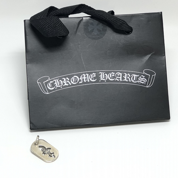 実際に弊社で買取させて頂いたCHROME HEARTS/クロムハーツ カットアウトフレアダガードッグタグ/ペンダントトップの画像 5枚目