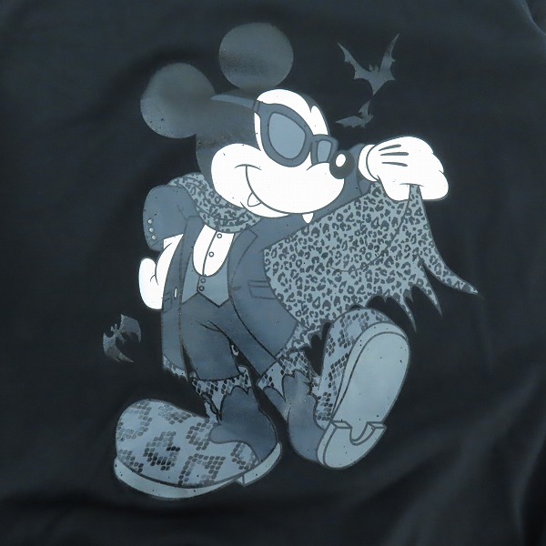実際に弊社で買取させて頂いたRoen×Disney/ロエン×ディズニー ハロウィン限定 モノクロ ミッキーマウス 吸血鬼 半袖Tシャツ /48の画像 7枚目