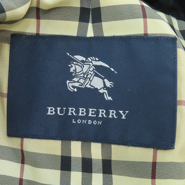 実際に弊社で買取させて頂いたBURBERRY LONDON/バーバリー ロンドン キルティングライナー付き ハーフコート BJB77/BJB77-104-09/Lの画像 2枚目