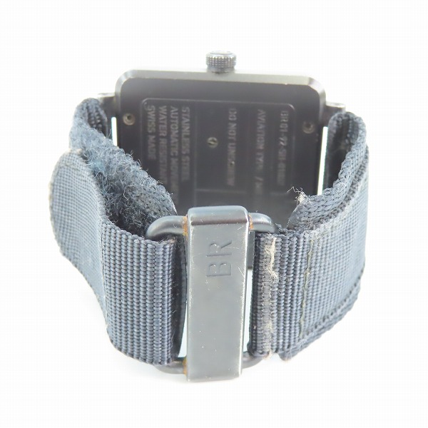 実際に弊社で買取させて頂いた【ギャラ付】Bell&Ross/ベル&ロス ヘリテージ オートマチック スクエアケース 腕時計 BR01- 92-SH 替えベルト付きの画像 2枚目