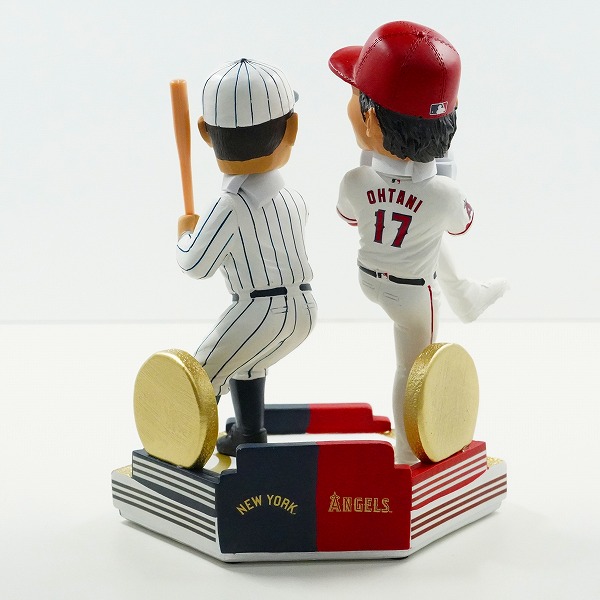 実際に弊社で買取させて頂いたFOCO DUAL BOBBLE  ボブルヘッド  エンゼルス 大谷翔平/ヤンキース ベーブ・ルース ONCE UPON A GENERATION 首振り フィギュアの画像 2枚目