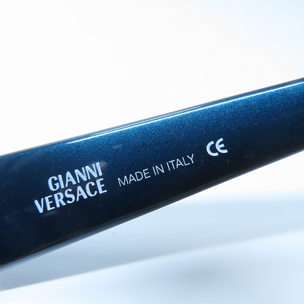 実際に弊社で買取させて頂いたGIANNI VERSACE/ジャンニヴェルサーチ サングラス/アイウェア MOD.258の画像 3枚目