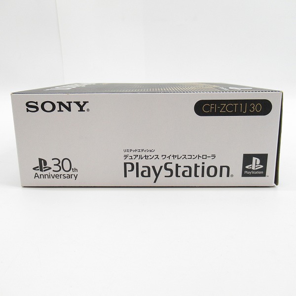 実際に弊社で買取させて頂いた【未開封】SONY/ソニー PS5 DualSense ワイヤレスコントローラー 30周年アニバーサリー リミテッドエディション CFI-ZCT1J30の画像 1枚目