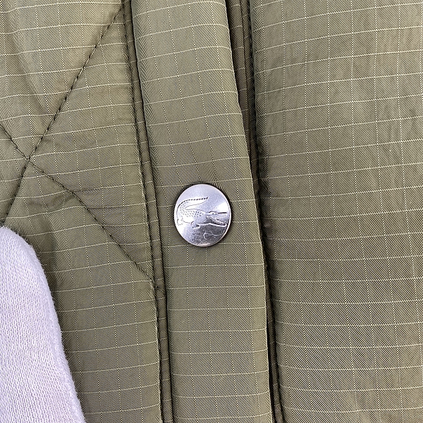 実際に弊社で買取させて頂いた【未使用】LACOSTE/ラコステ ダイヤキルティングライナージャケット ダウンジャケット BH7142-99/カーキ/USMの画像 7枚目