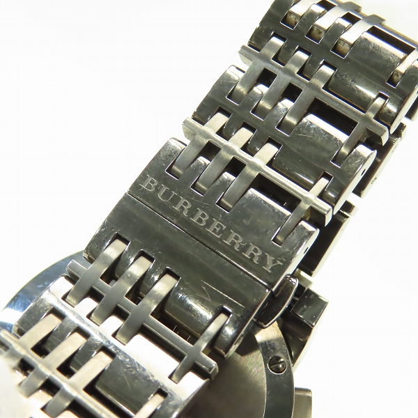 実際に弊社で買取させて頂いたBURBERRY/バーバリー クロノグラフ デイト クォーツ 腕時計 BU2305【動作未確認】の画像 6枚目