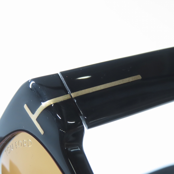実際に弊社で買取させて頂いたTOM FORD/トムフォード Cary/キャリー サングラス/アイウェア TF58の画像 8枚目