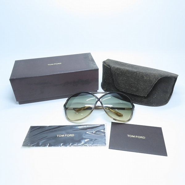 実際に弊社で買取させて頂いたTOM FORD/トムフォード Vicky サングラス/アイウェア TF184 の画像 9枚目