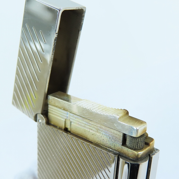 実際に弊社で買取させて頂いたS.T.Dupont/デュポン LIGNE 2/ライン2 インダストリアル ガスライターの画像 6枚目