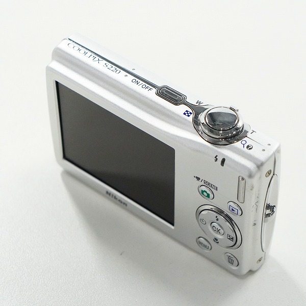 実際に弊社で買取させて頂いたNikon/ニコン COOLPIX S220 クールピクス コンパクトデジタルカメラ 動作未確認の画像 2枚目