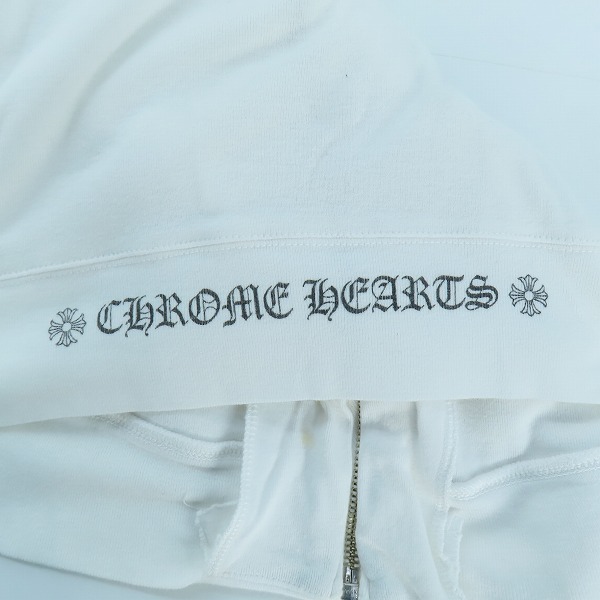 実際に弊社で買取させて頂いたCHROME HEARTS/クロムハーツ フローラルクロスプリント ダガージップアップ カーディガン/カットソー レディース/Lの画像 6枚目