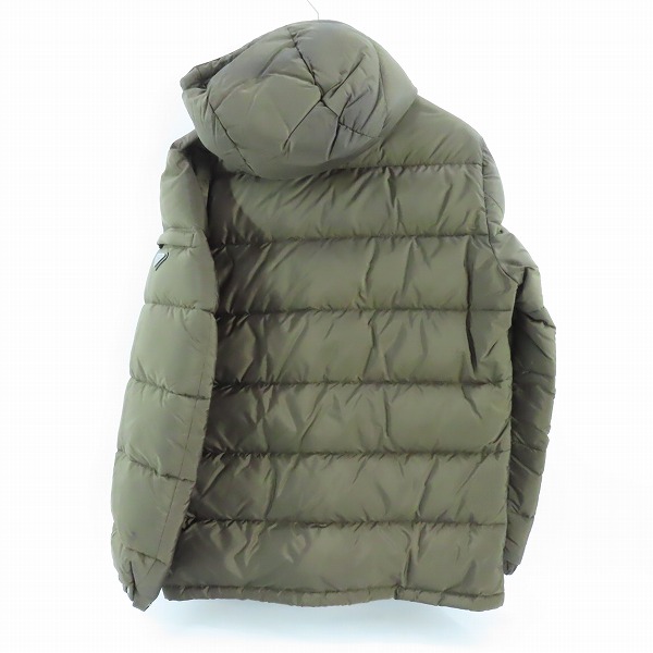 実際に弊社で買取させて頂いたPRADA/プラダ フーディーダウンジャケット カーキ SGH589/46の画像 1枚目
