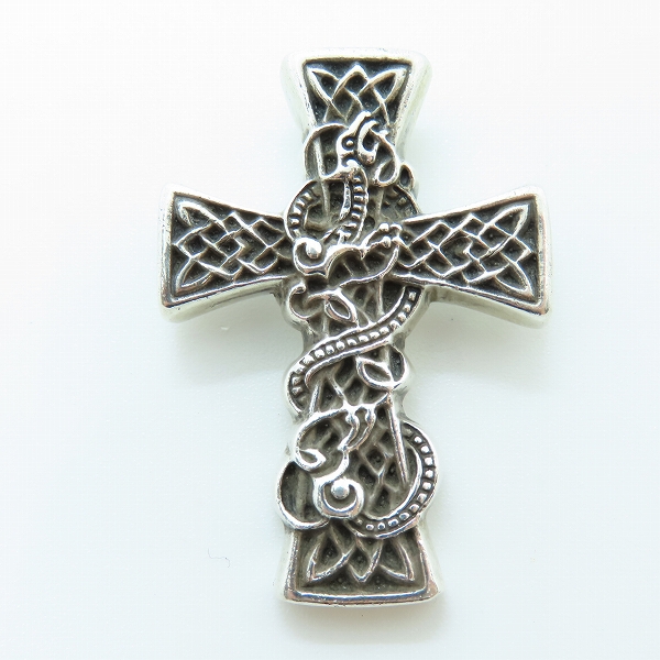実際に弊社で買取させて頂いたCHROME HEARTS/クロムハーツ ケルティッククロスペンダントの画像 1枚目