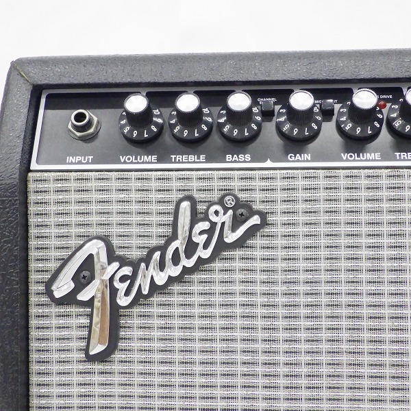 実際に弊社で買取させて頂いた★Fender/フェンダー SVD-20 Studio Valve Drive ギターアンプ コンボアンプの画像 1枚目