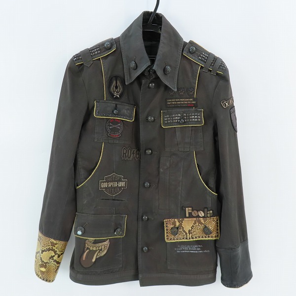 実際に弊社で買取させて頂いたRoen/ロエン パイソン 鹿革/蛇革 ワッペン ミリタリージャケット 78132018 /48
