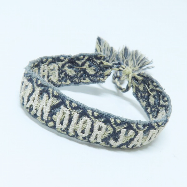 実際に弊社で買取させて頂いたChristian Dior/クリスチャン ディオール ミサンガ/ブレスレット