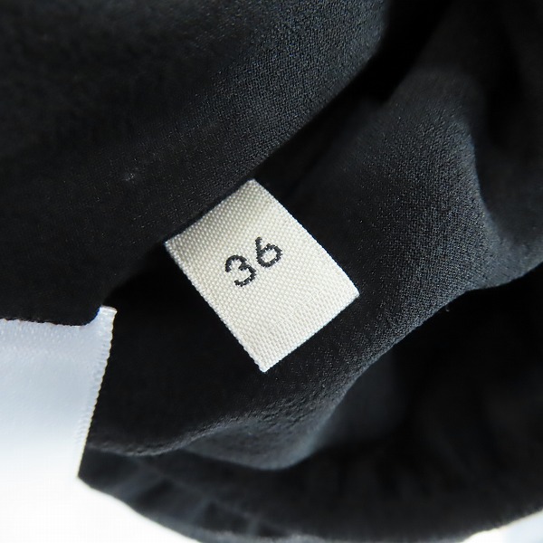 実際に弊社で買取させて頂いたCELINE/セリーヌ シルクジョーゼットサファリドレス 半袖ワンピース シルク 2R24C856C/36の画像 3枚目