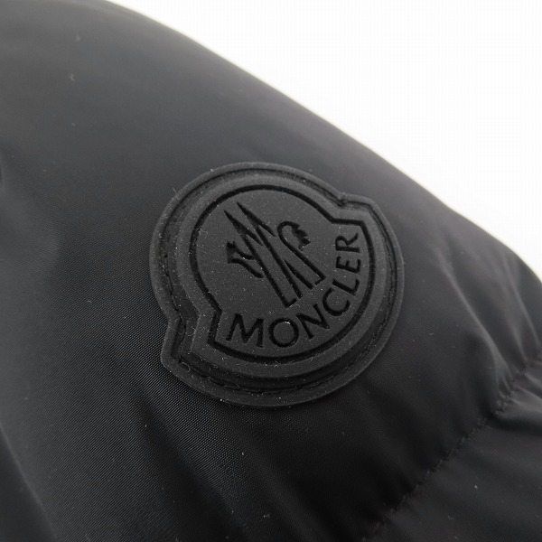 実際に弊社で買取させて頂いた【JPタグ】MONCLER/モンクレール MONTCLA GIUBBOTTO/モンクラー ダウンジャケット F20911B56900 C0300/1の画像 6枚目