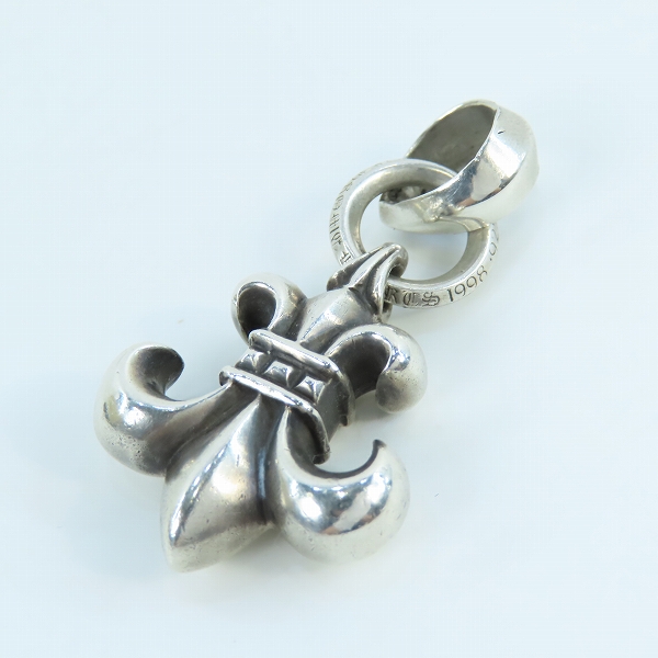 実際に弊社で買取させて頂いたCHROME HEARTS/クロムハーツ BSフレアペンダントwベイル