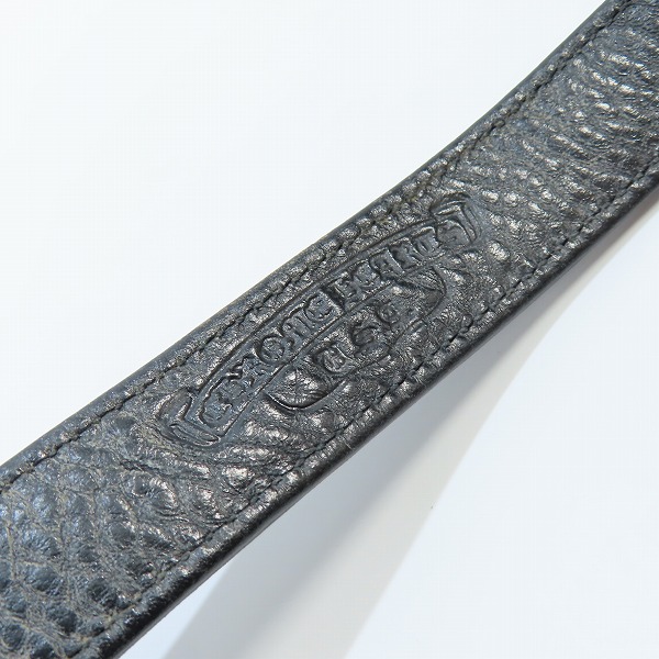実際に弊社で買取させて頂いた【インボイス原本】CHROME HEARTS/クロムハーツ 3ボタン2スナップ レザー ブレスレット クロスボタンの画像 5枚目